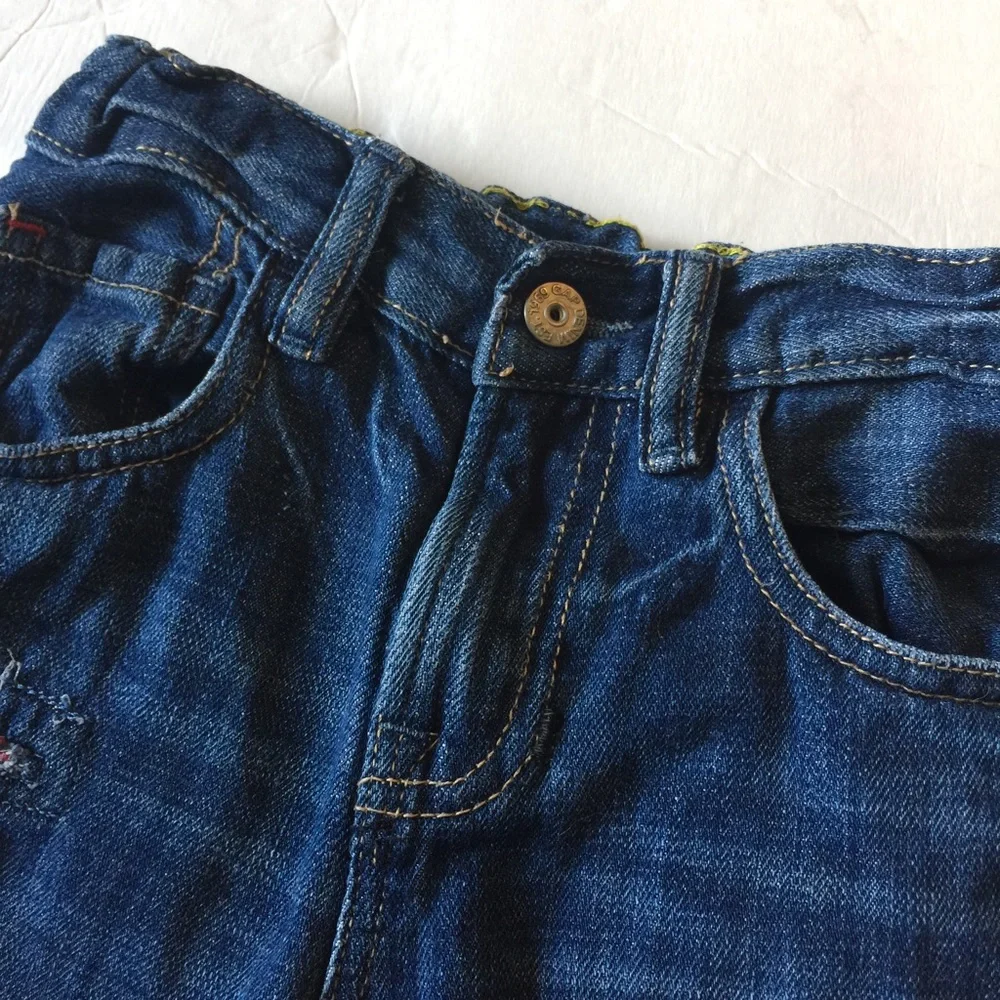 Gap distressed Jeans